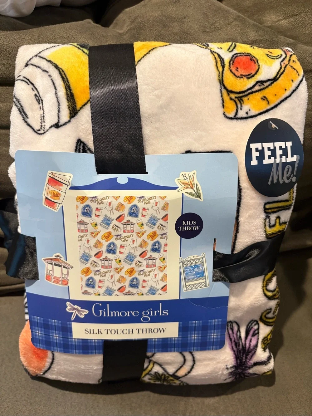 Gilmore Girls Throw Blanket - White & Yellow Silk Touch 50 x 60 NWT